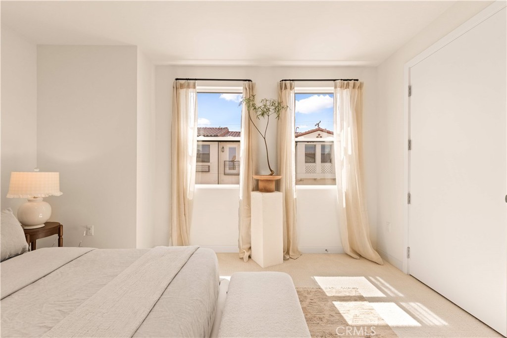 200 N New Avenue 2 Property Photo 22