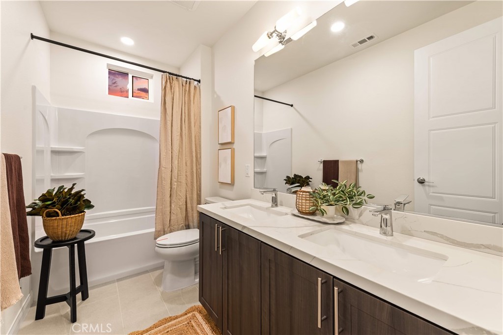 200 N New Avenue 2 Property Photo 27