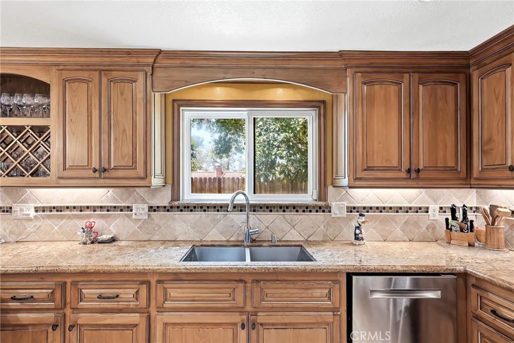 15142 Monaco Court Property Photo 14