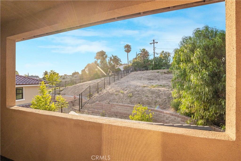 673 Castlehill Property Photo 19