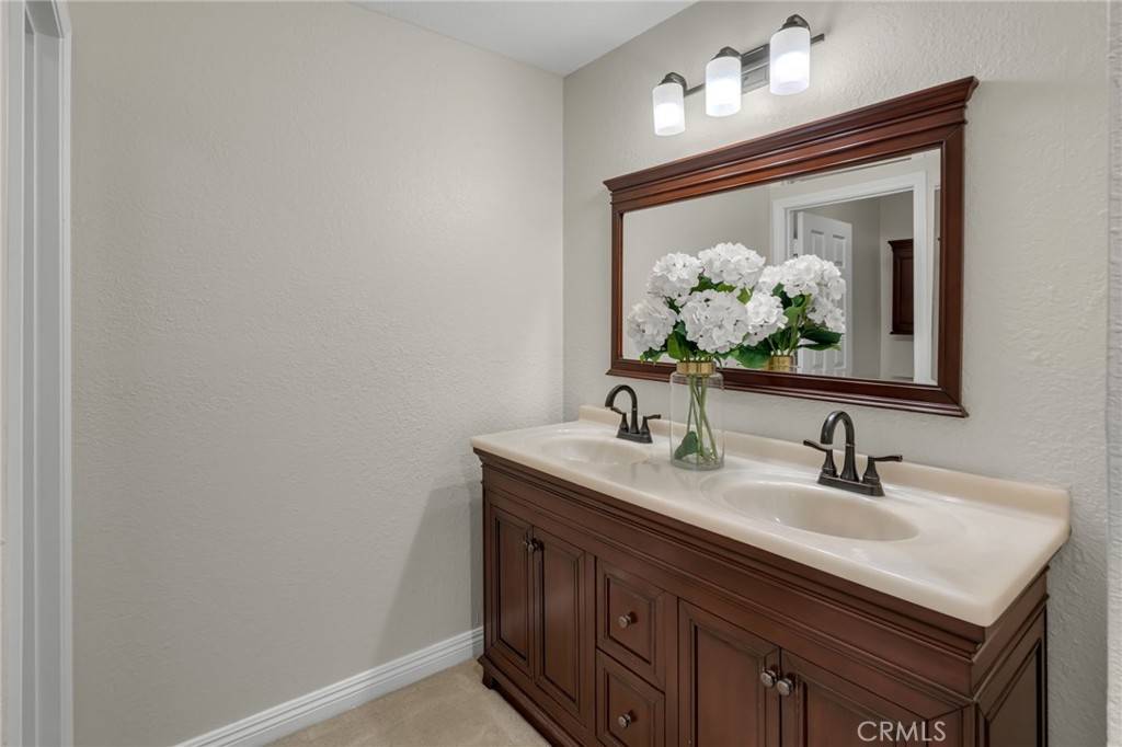 2610 Paseo Olivas Property Photo 23