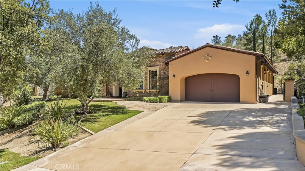 2355 Milano Property Photo 1