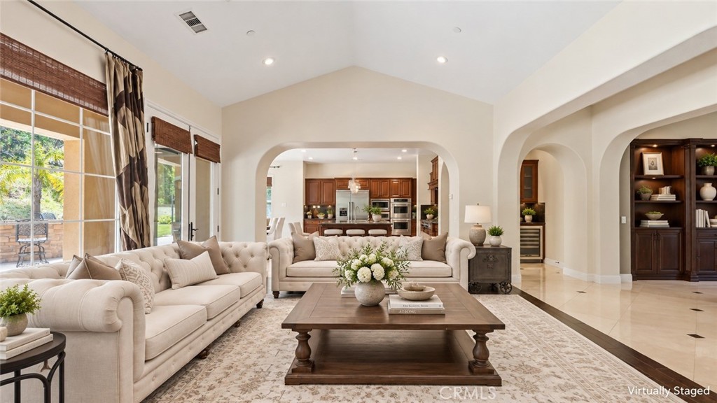 2355 Milano Property Photo 3