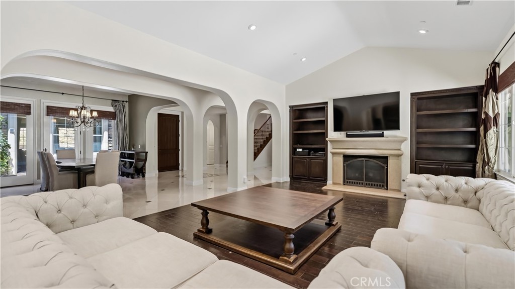 2355 Milano Property Photo 4