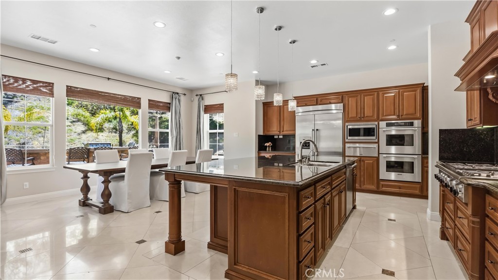 2355 Milano Property Photo 25