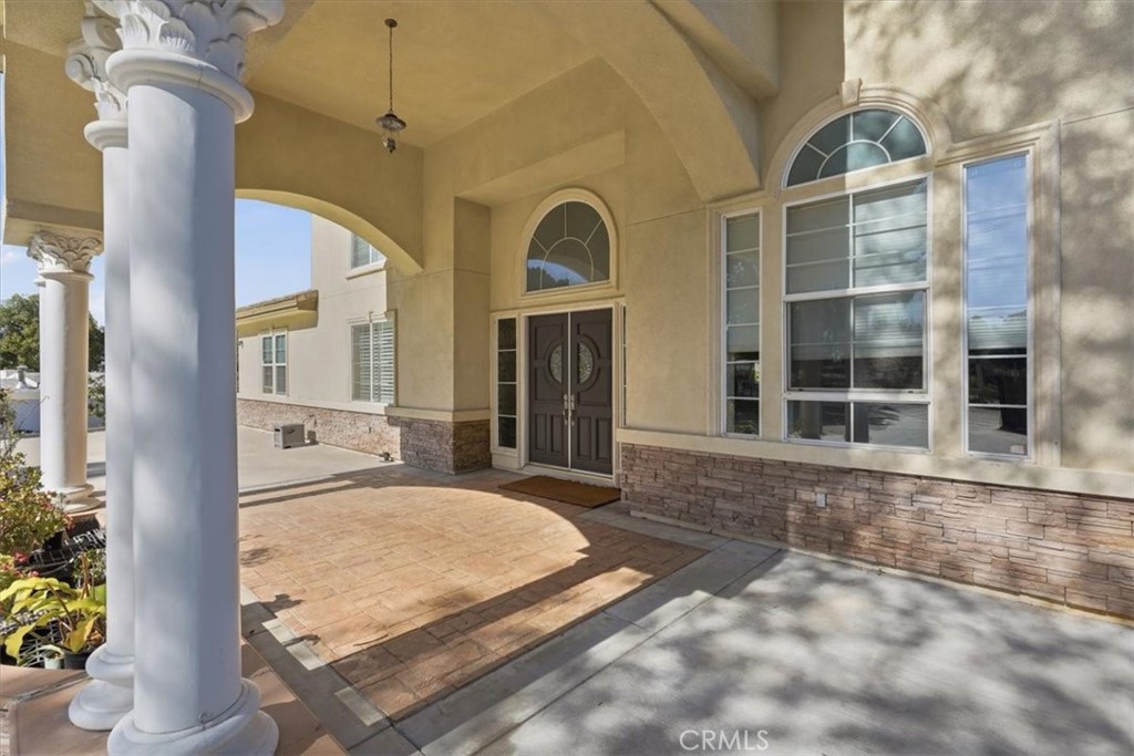 2448 Desire Property Photo 6