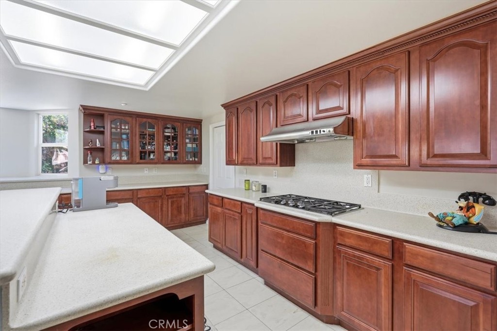 2448 Desire Property Photo 32