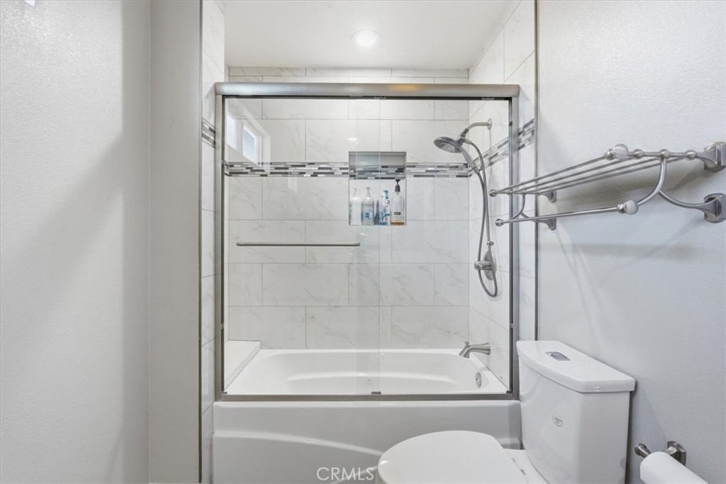 2448 Desire Property Photo 48