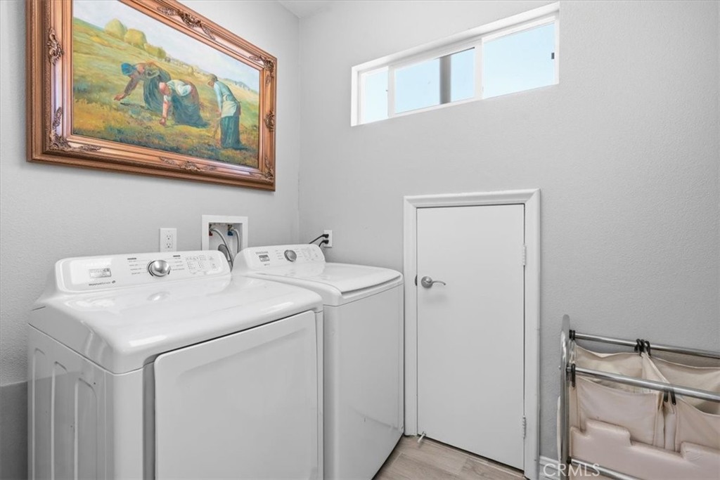 2448 Desire Property Photo 61