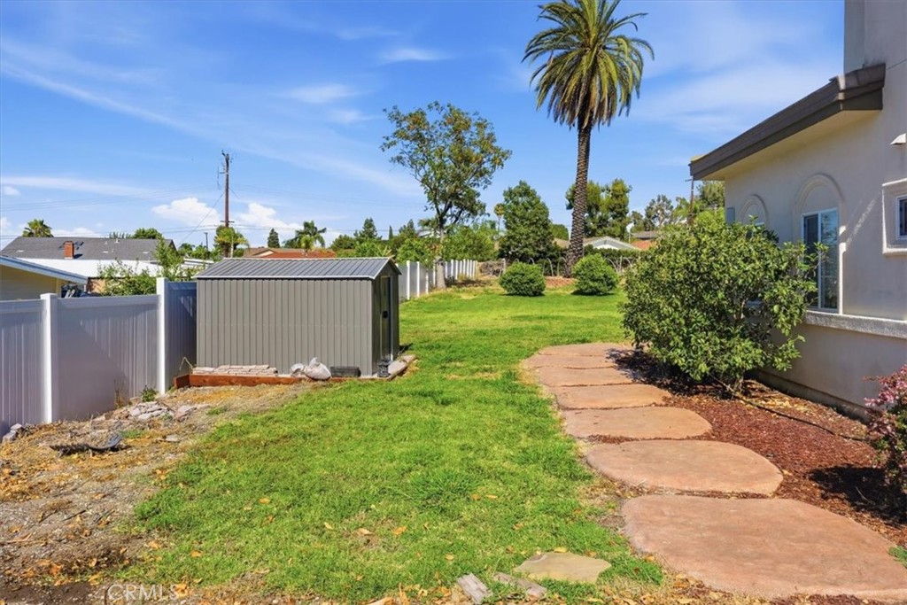 2448 Desire Property Photo 71