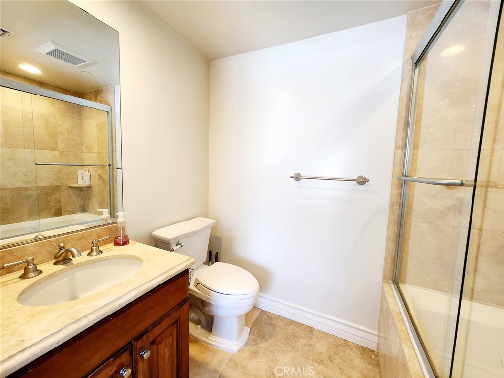 1920 Malcolm Avenue 401 Property Photo 28