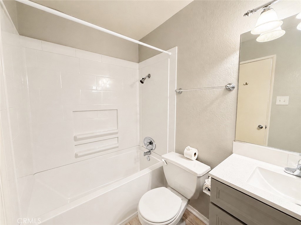 10655 Lemon Avenue 202 Property Photo 12