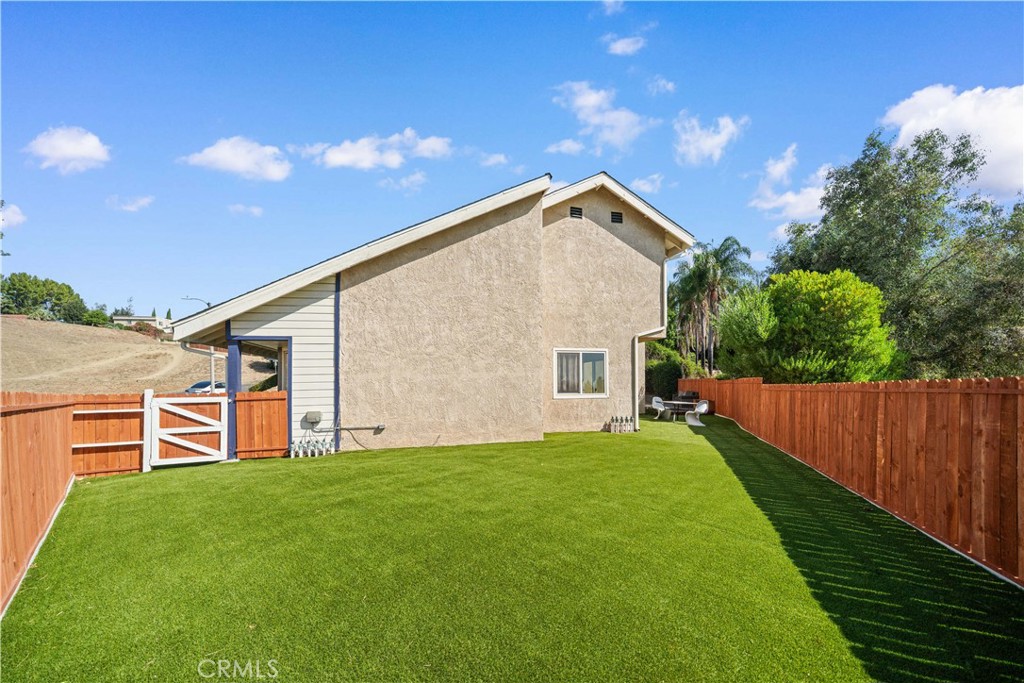 15015 Aqueduct Property Photo 43