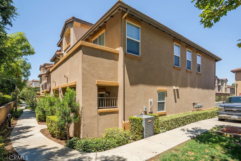 17871 Shady View 1701 Property Photo 4