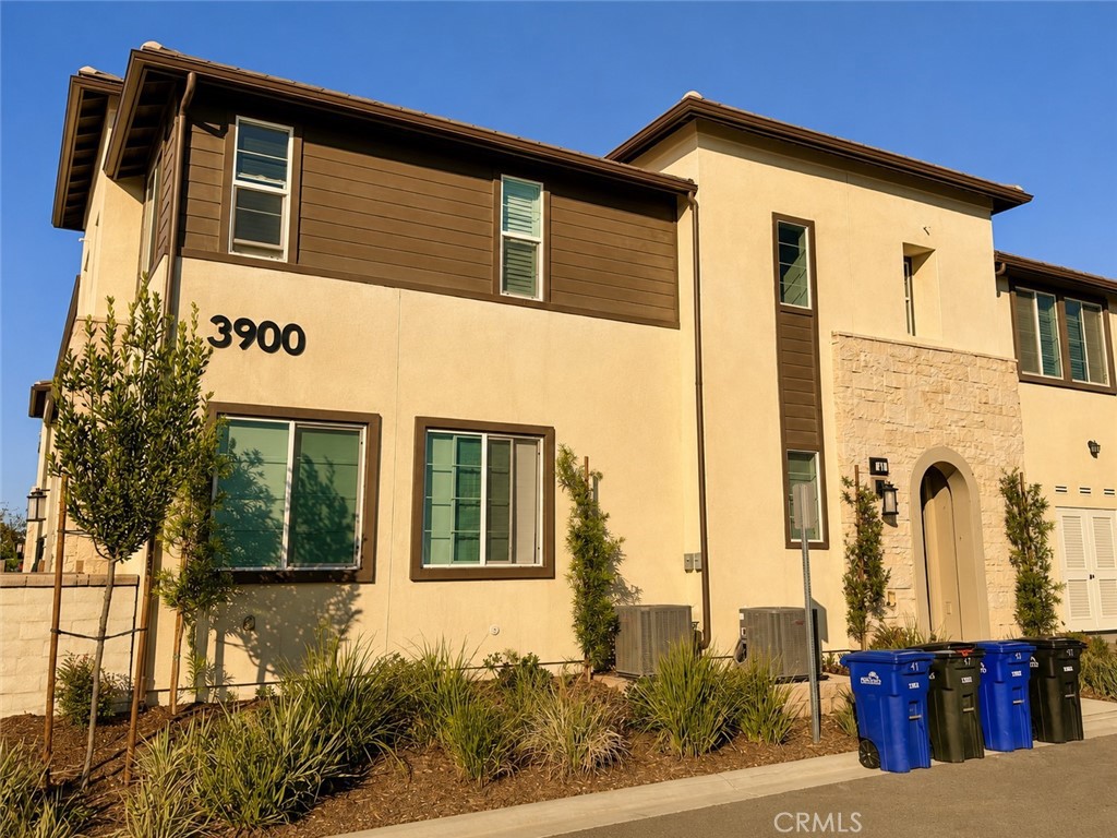 3900 S Oasis Paseo 36 Property Photo 1