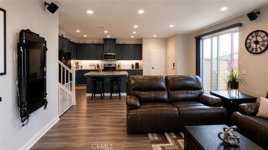 3900 S Oasis Paseo 36 Property Photo 4