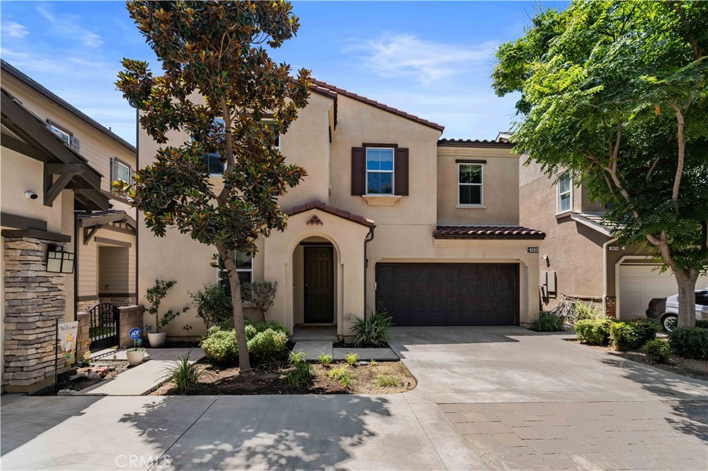 3830 S Silver Oak Property Photo 1