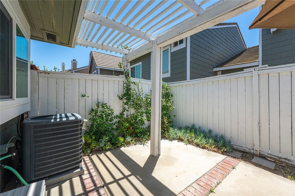 15879 Antelope Property Photo 31