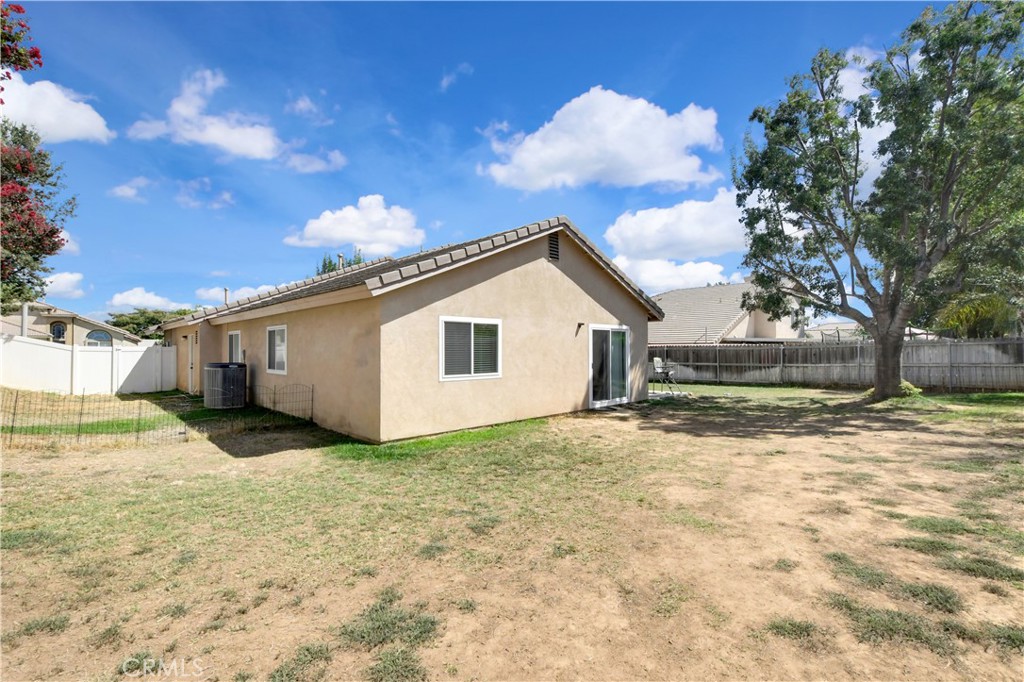 965 Hardwick Property Photo 38