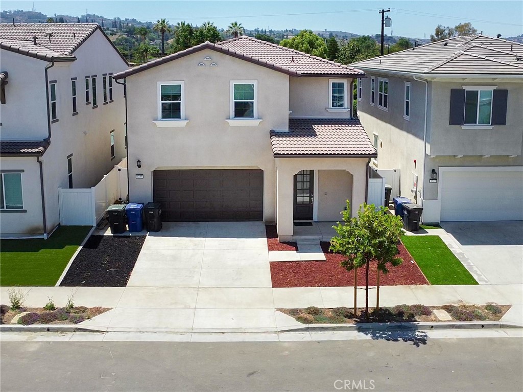 1233 Jurupa Dr Property Photo 4