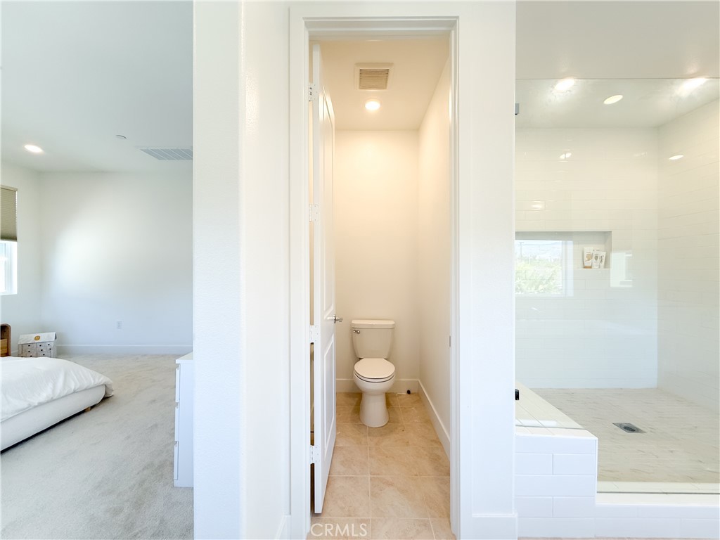 1233 Jurupa Dr Property Photo 45
