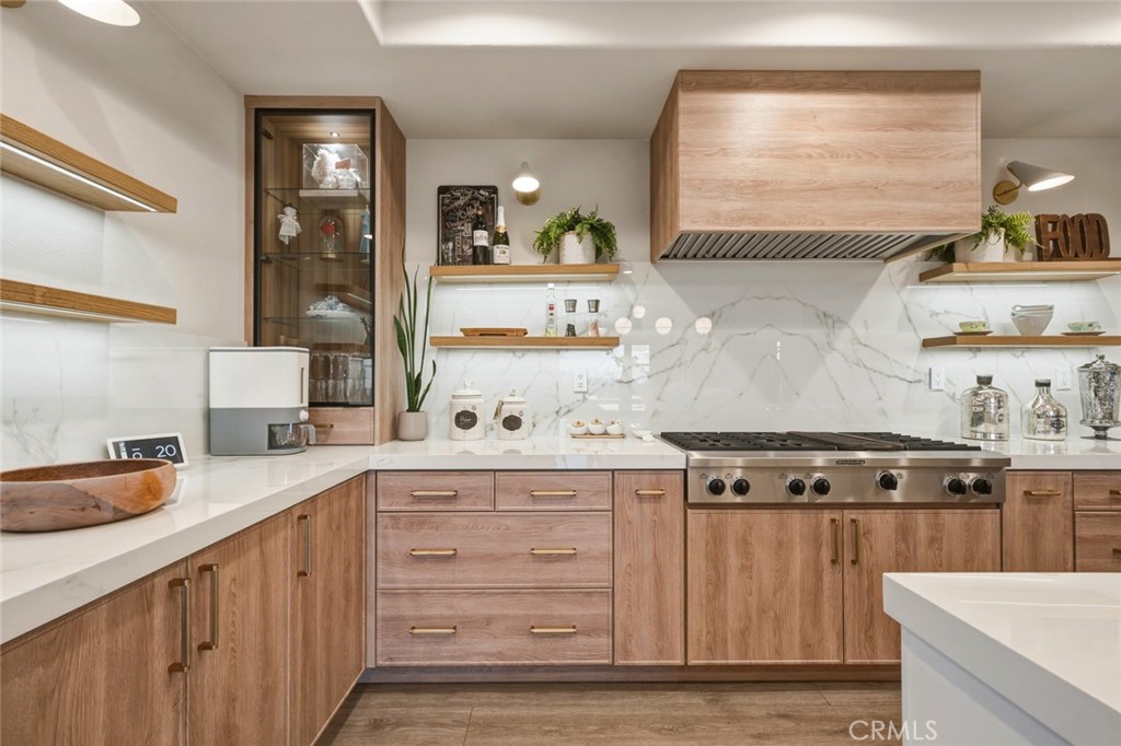 3035 Venezia Property Photo 22