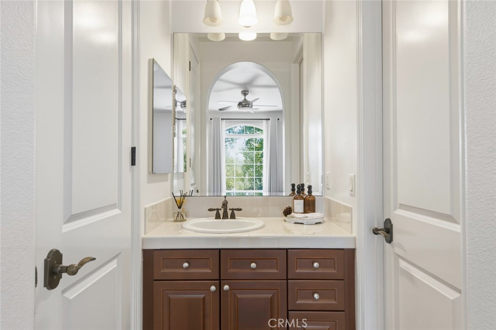 3035 Venezia Property Photo 33