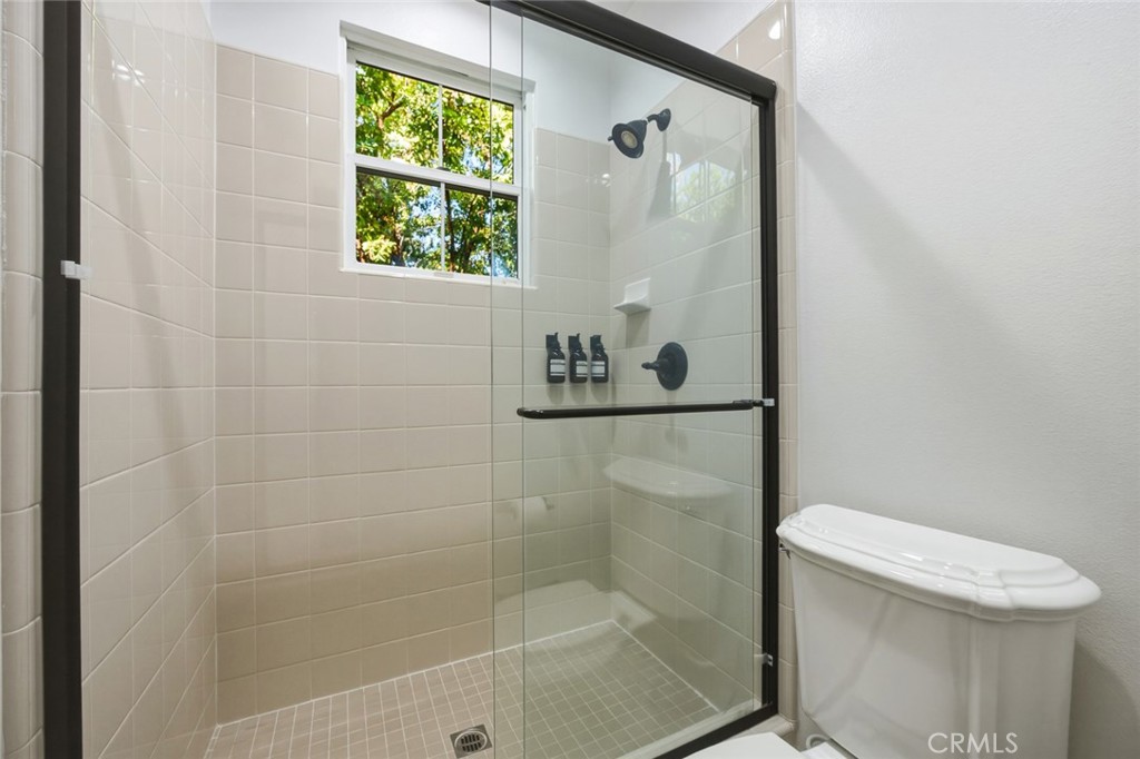 3035 Venezia Property Photo 35