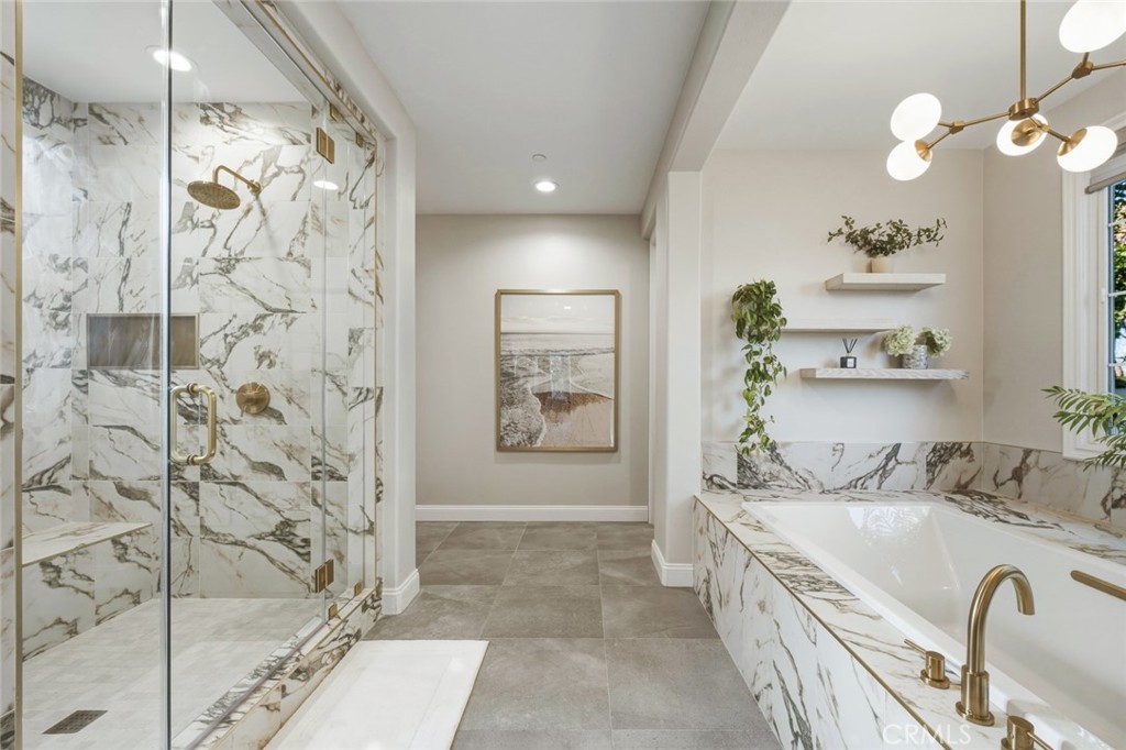 3035 Venezia Property Photo 44