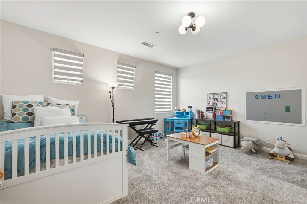 3035 Venezia Property Photo 47
