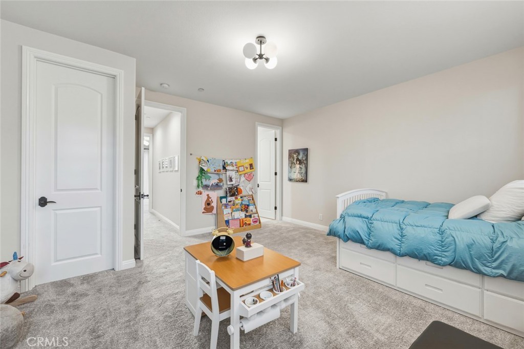 3035 Venezia Property Photo 48