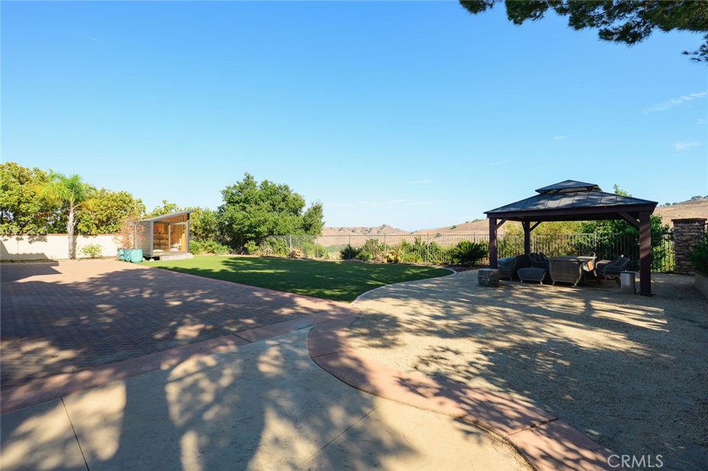 3035 Venezia Property Photo 58