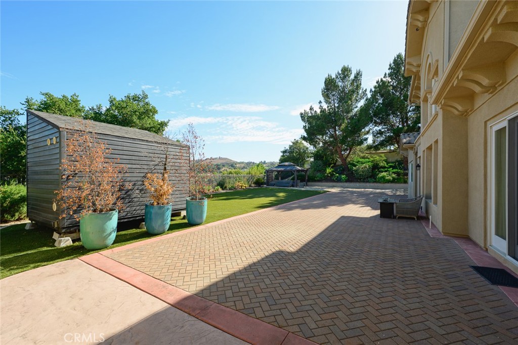 3035 Venezia Property Photo 59