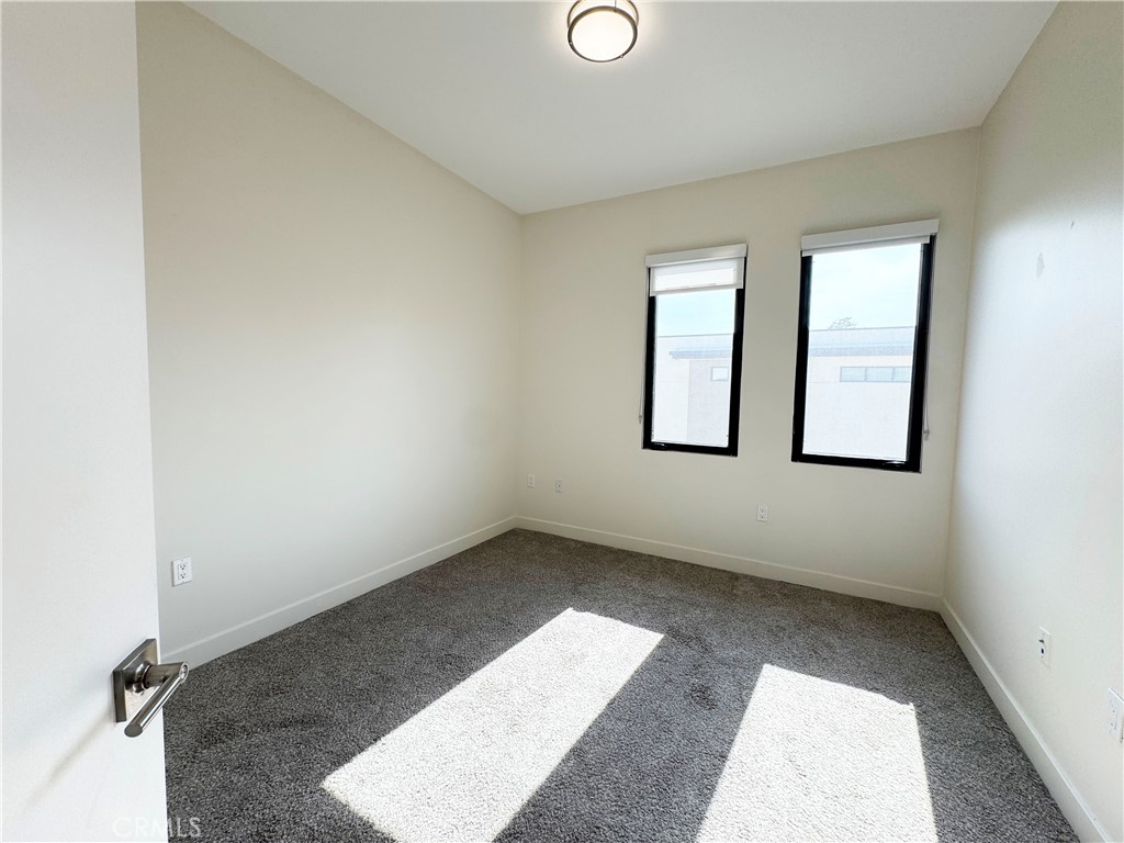 501 N Santa Anita D Property Photo 30