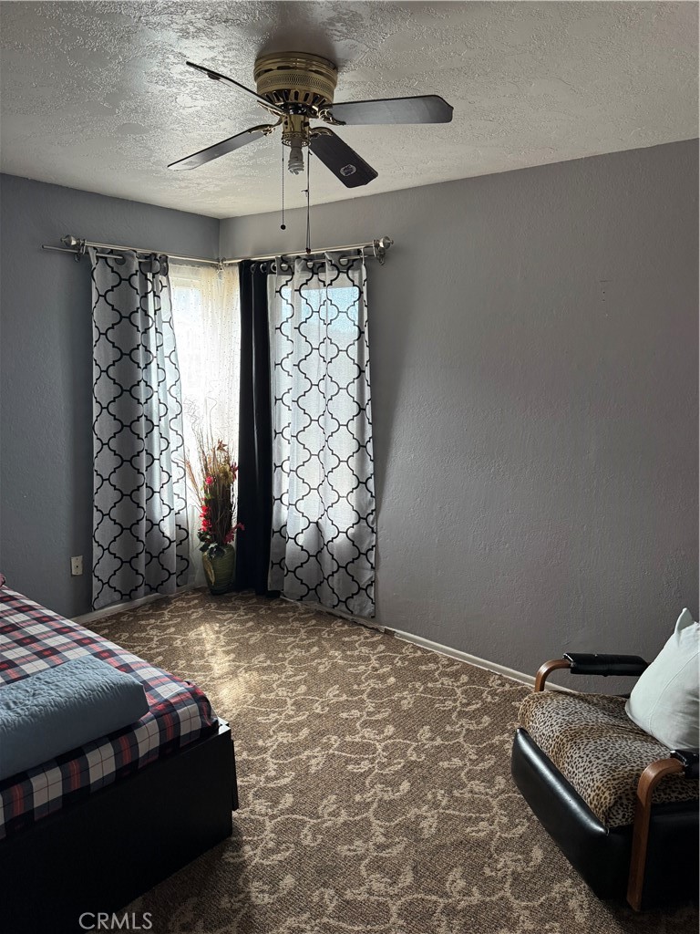 1669 W Phillips Drive Property Photo 16