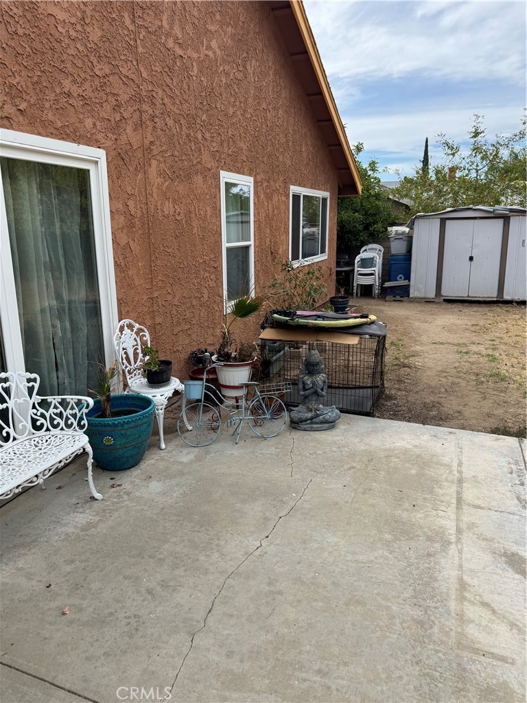 1669 W Phillips Drive Property Photo 24