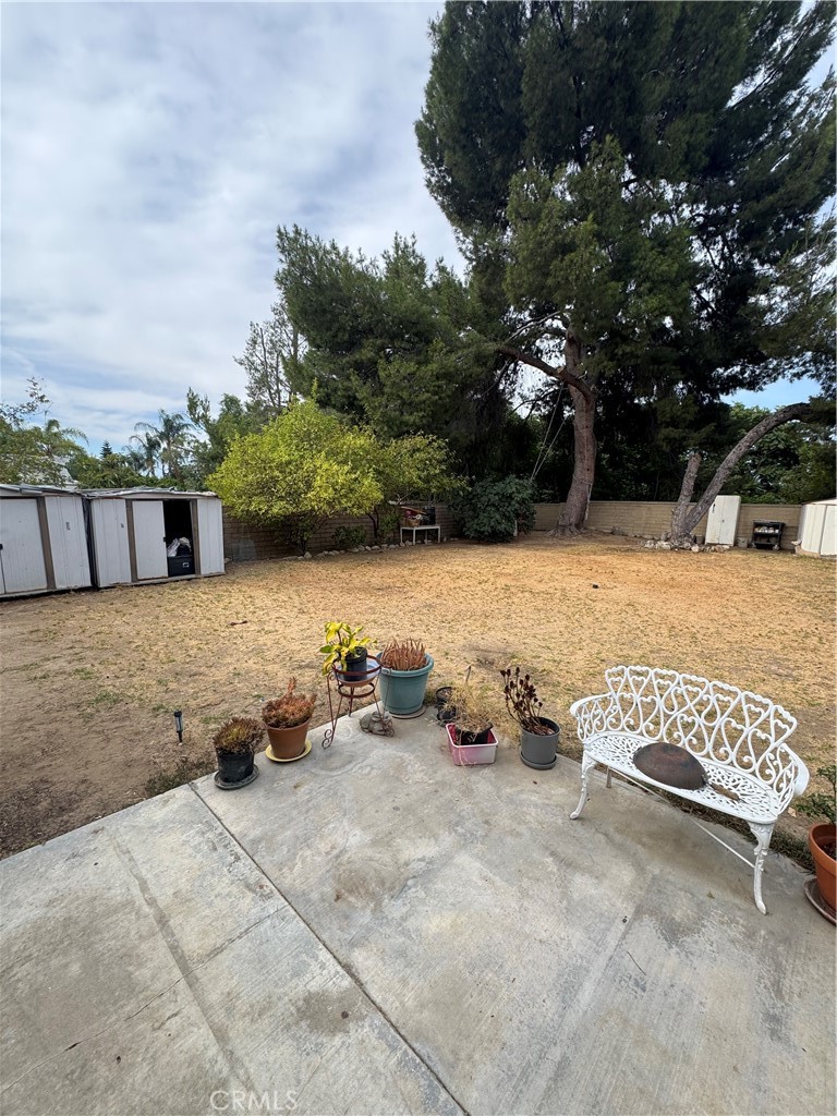 1669 W Phillips Drive Property Photo 26