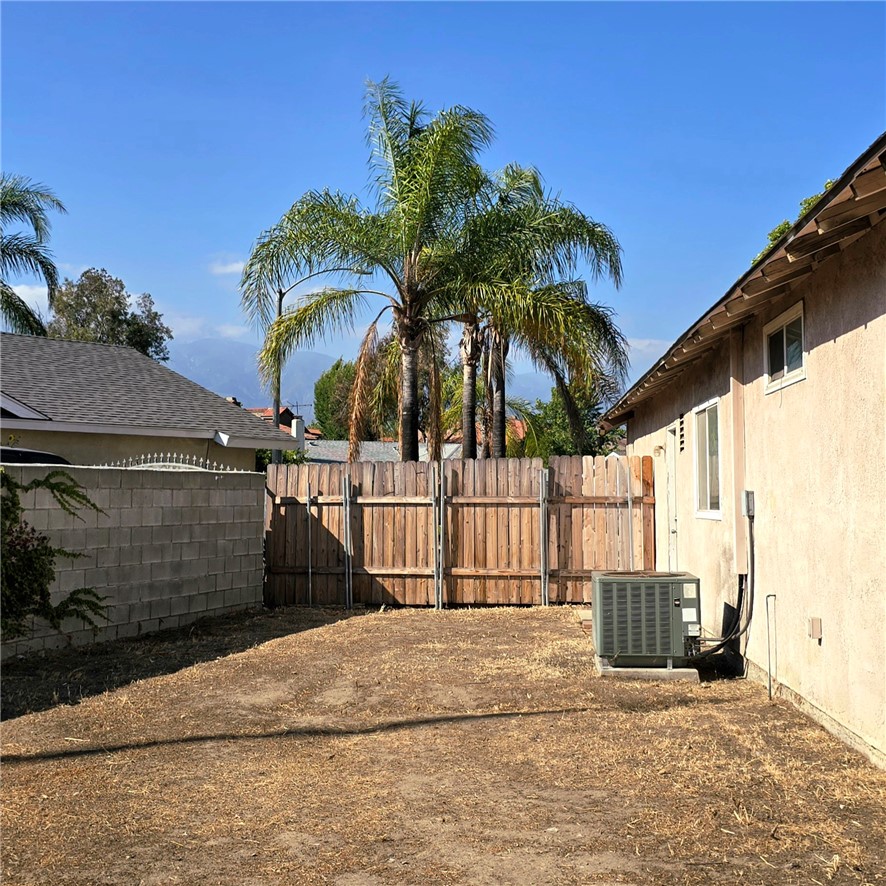 1908 E Highland Court Property Photo 38