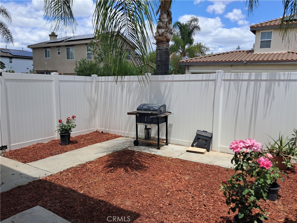 25998 Lugo Property Photo 7