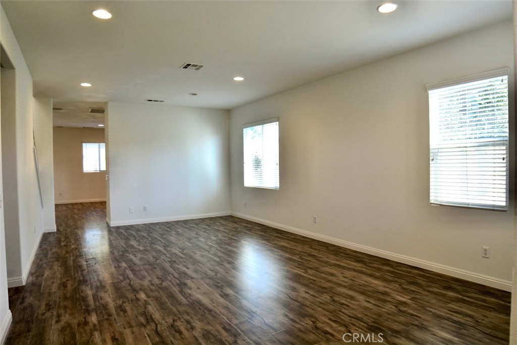 14234 Grayling Drive Property Photo 3