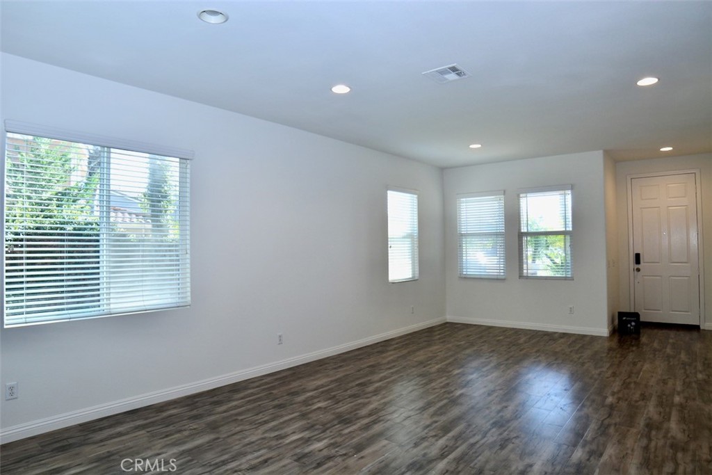 14234 Grayling Drive Property Photo 4