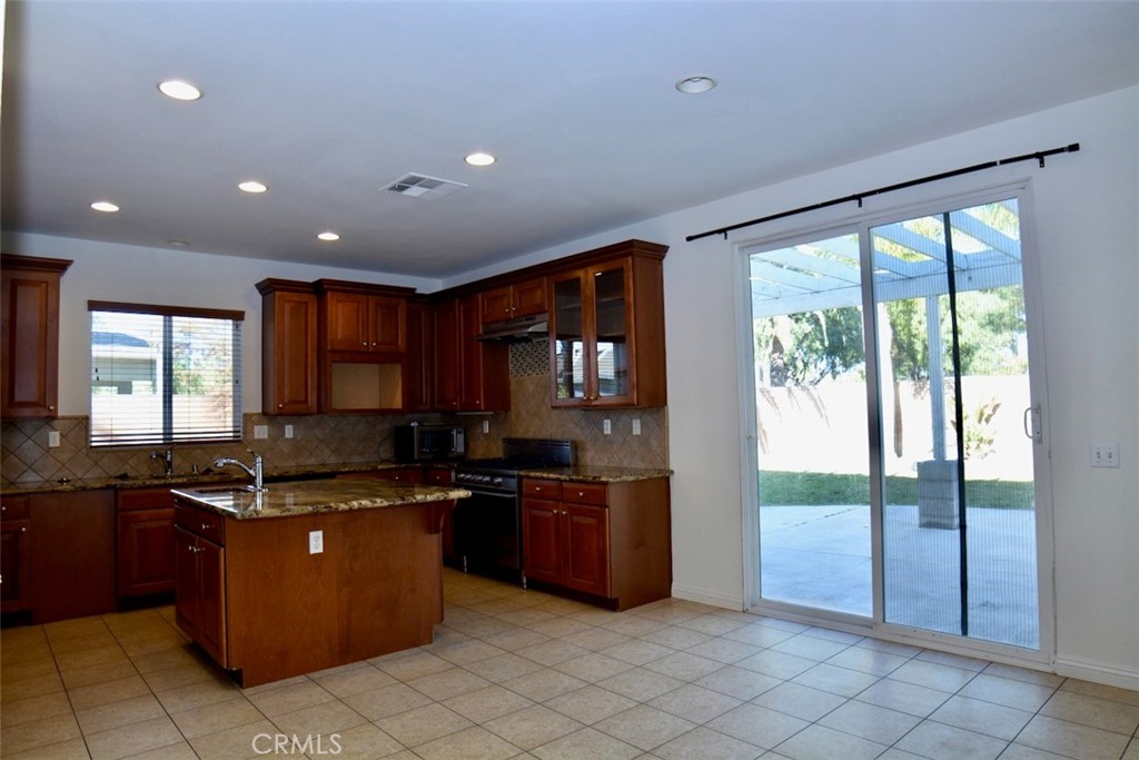 14234 Grayling Drive Property Photo 10
