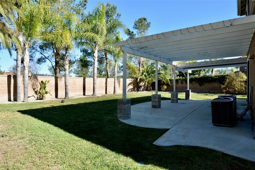 14234 Grayling Drive Property Photo 23