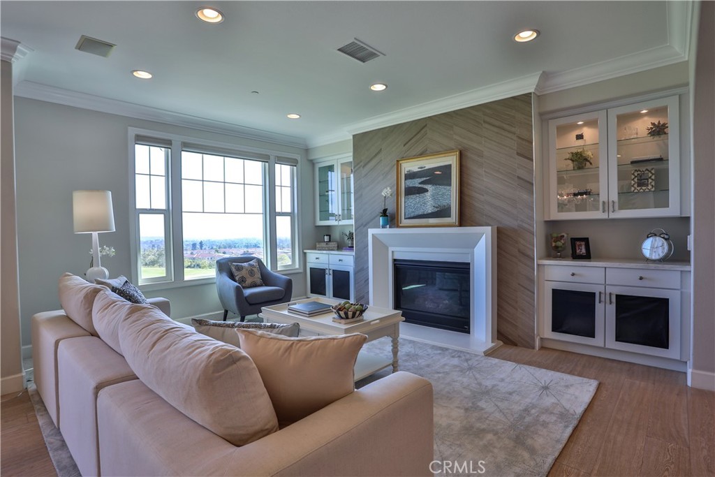 18658 Clubhouse Drive Property Photo 4