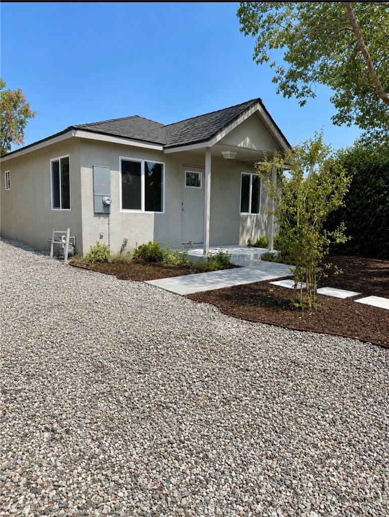 11184 Adella Street Property Photo 3