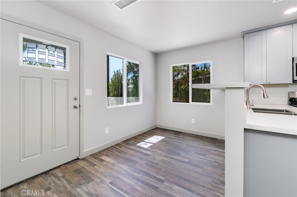 11184 Adella Street Property Photo 6