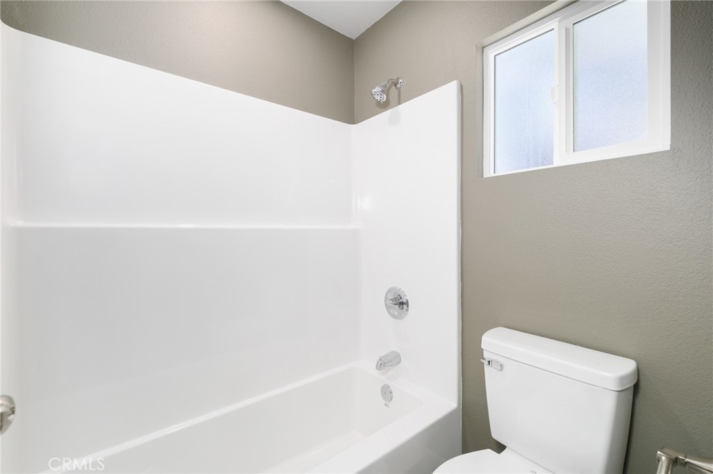 11184 Adella Street Property Photo 15