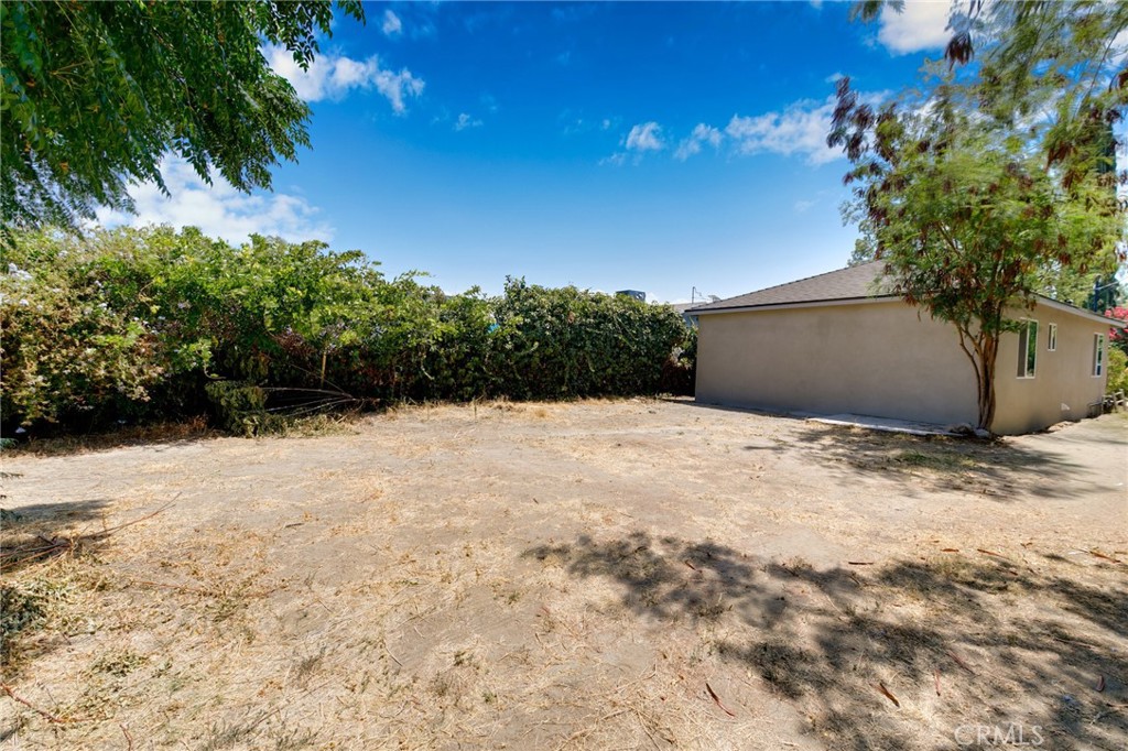 11184 Adella Street Property Photo 18