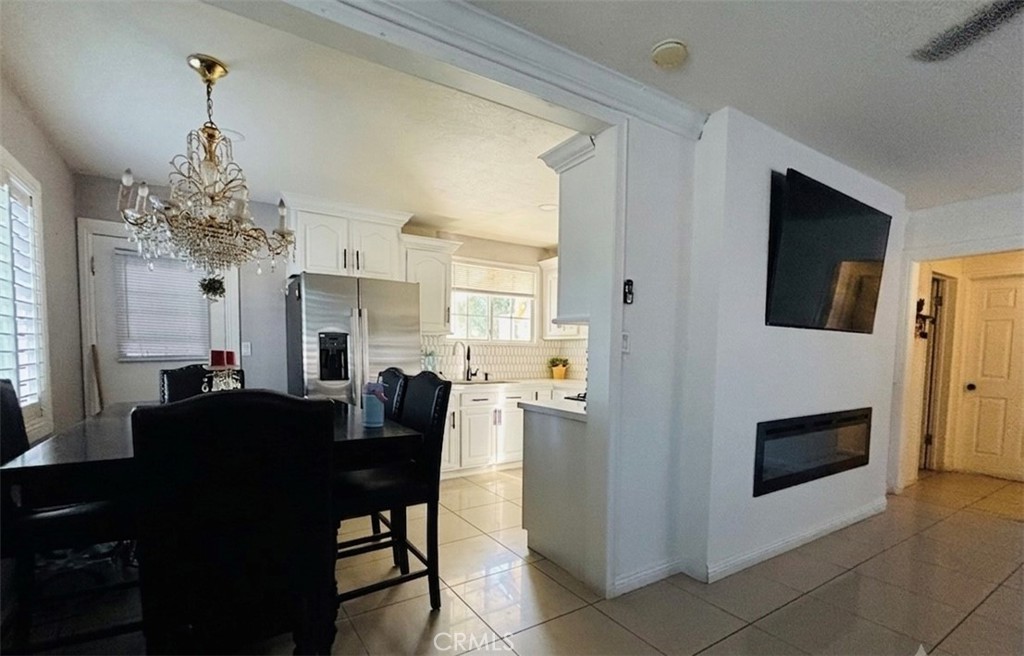 1724 S Monterey Property Photo 3