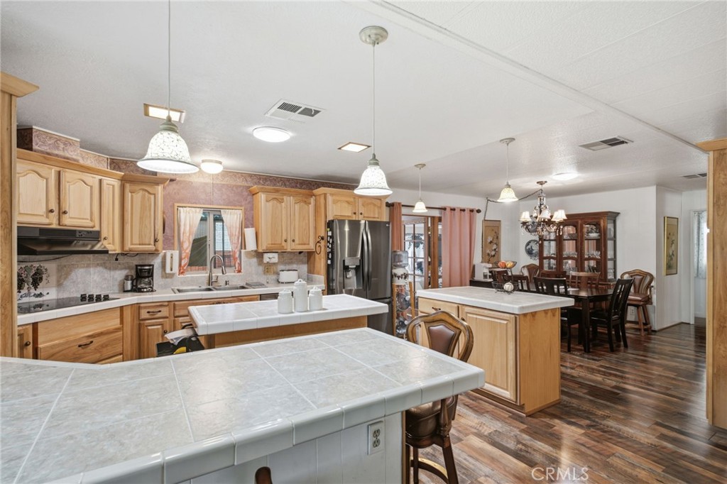 26024 Chelsea Property Photo 12